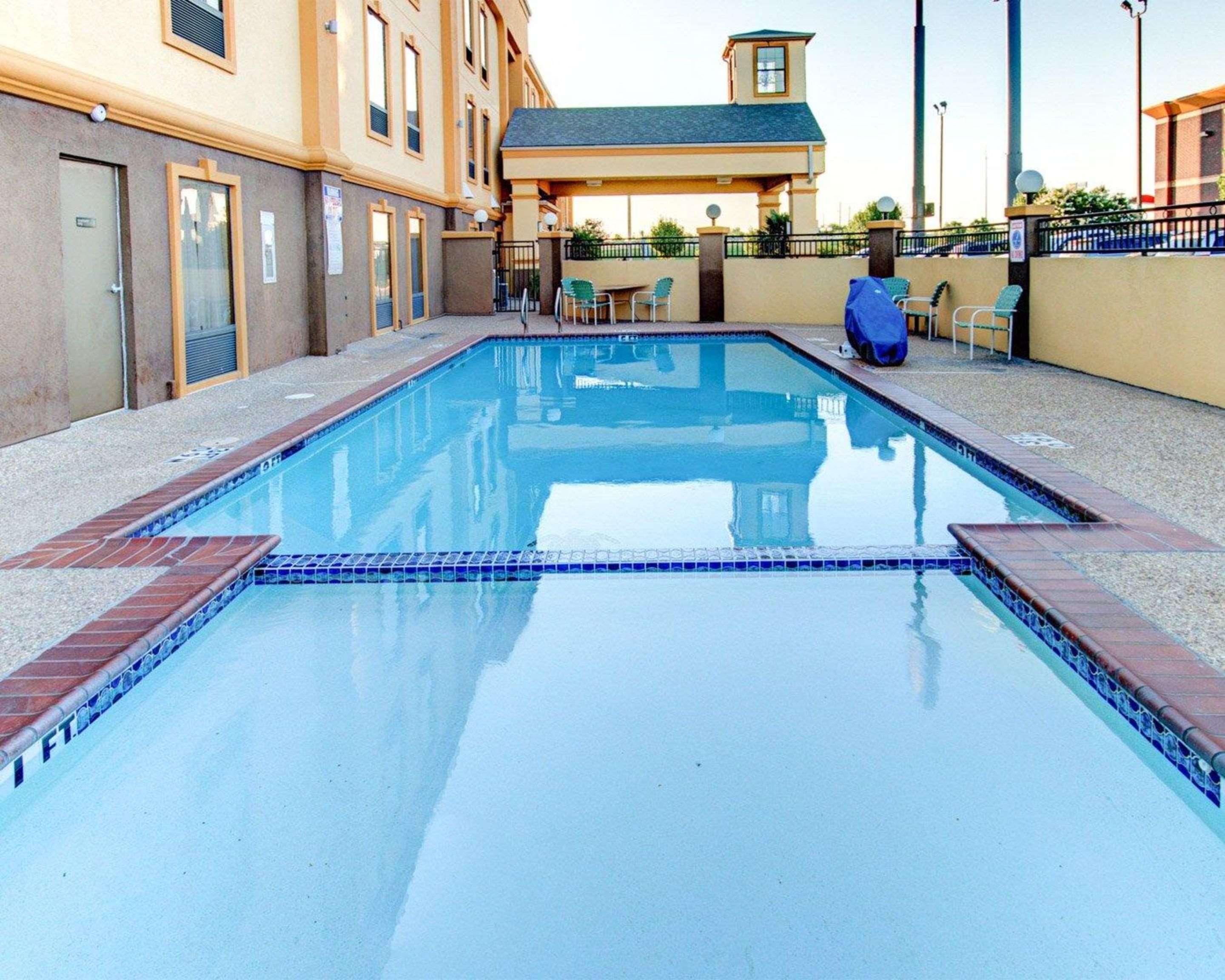 Comfort Inn Corsicana East Zewnętrze zdjęcie